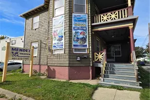 21 Elmwood Ave, Providence, RI 02907 - Photo 1