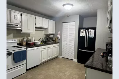 300 Smithfield Road #B5-52, North Providence, RI 0294 - Photo 10