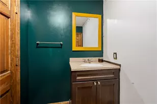 111 Wood Cove Dr, Coventry, RI 02816 - Photo 16