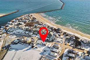 1138 Succotash Rd, Narragansett, RI 02882 - Photo 4