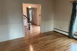 10 Jesse Davis Ln, Barrington, RI 02806 - Photo 4