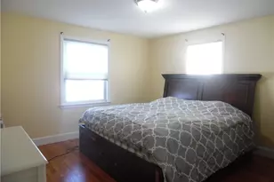 5 St Theresa Ave, Bristol, RI 02809 - Photo 4