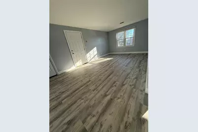 14 Saratoga Avenue #3, Pawtucket, RI 02861 - Photo 10