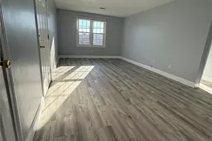 14 Saratoga Ave, Pawtucket, RI 02861 - Photo 14