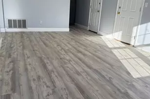 14 Saratoga Ave, Pawtucket, RI 02861 - Photo 12