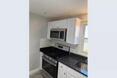 14 Saratoga Avenue #3, Pawtucket, RI 02861 - Photo 8