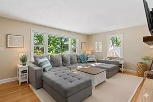 11 O Donnell Rd, Middletown, RI 02842 - Photo 6