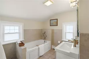 23 Richmond Ave, Barrington, RI 02806 - Photo 34
