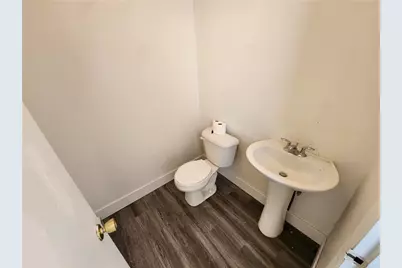 103 Glenham Avenue, Warwick, RI 02886 - Photo 6