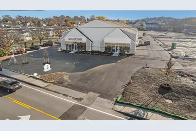 300 Coddington Highway #207, Middletown, RI 02842 - Photo 12