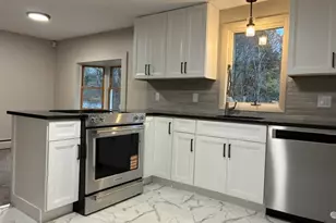 480 Boston Neck Rd, North Kingstown, RI 02852 - Photo 4