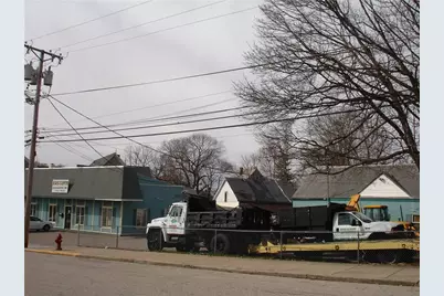 188 Willow Street, Woonsocket, RI 02895 - Photo 4