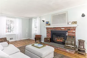 170 Medford St, Warwick, RI 02889 - Photo 24