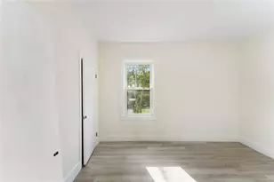 1875 Smith St, North Providence, RI 02911 - Photo 14