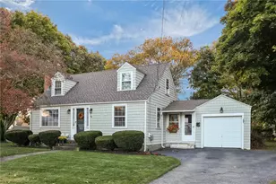 44 Westbrook Rd, Warwick, RI 02886 - Photo 4