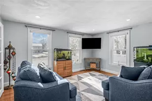 25 Janet Dr, Cranston, RI 02921 - Photo 14