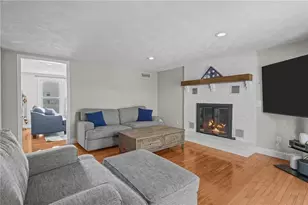 25 Janet Dr, Cranston, RI 02921 - Photo 8