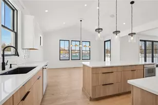 5 Lookout Ln, Portsmouth, RI 02871 - Photo 6