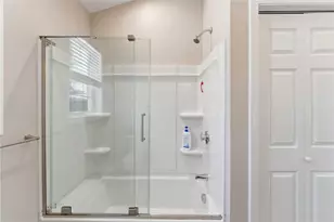 18 Anama Ave, East Providence, RI 02916 - Photo 20