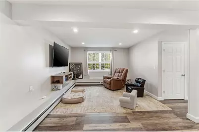 18 Anama Avenue, East Providence, RI 02916 - Photo 30