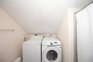 7 Elgin St, Warwick, RI 02889 - Photo 26