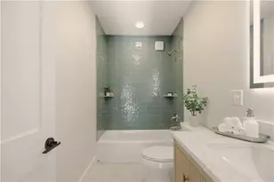 85 Bayview Ave, Bristol, RI 02809 - Photo 14