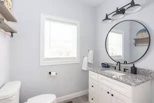 142 Ferreira Ave, Portsmouth, RI 02871 - Photo 14