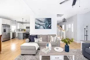 142 Ferreira Ave, Portsmouth, RI 02871 - Photo 6