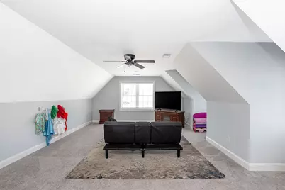 142 Ferreira Avenue, Portsmouth, RI 02871 - Photo 24