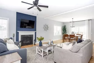 142 Ferreira Ave, Portsmouth, RI 02871 - Photo 4