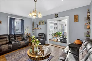 273 Montgomery Ave, Providence, RI 02905 - Photo 12