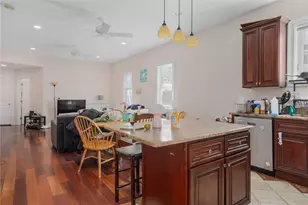 374 Wickenden St, Providence, RI 02903 - Photo 8