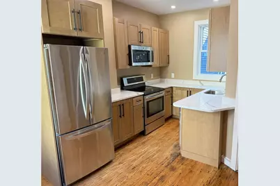 33 Ann Street, Newport, RI 02840 - Photo 2