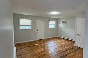 139 Bradford St, Bristol, RI 02809 - Photo 10