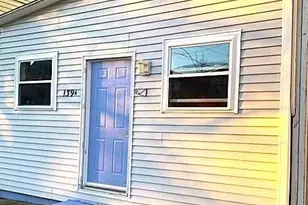 139 Bradford St, Bristol, RI 02809 - Photo 14