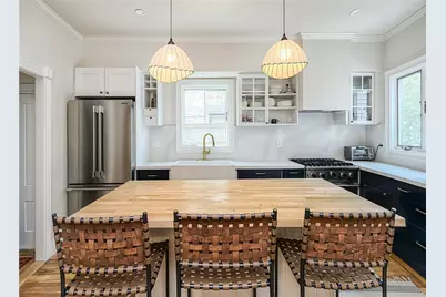 461 Spring Street, Newport, RI 02840 - Photo 6