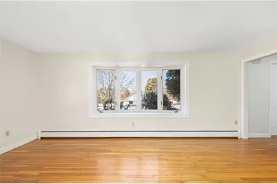 18 Coggeshall Way, Middletown, RI 02842 - Photo 8