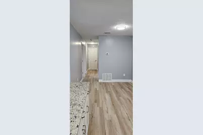 728 Beverage Hill Avenue #35, Pawtucket, RI 02861 - Photo 6