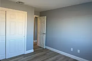 728 Beverage Hill Ave, Pawtucket, RI 02861 - Photo 12