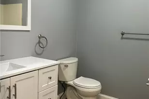 728 Beverage Hill Ave, Pawtucket, RI 02861 - Photo 14