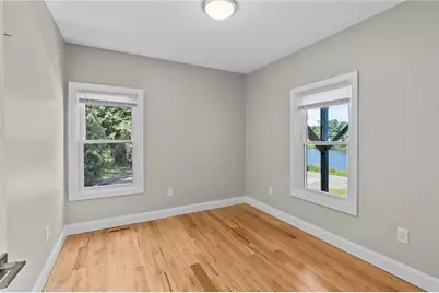 376 Arnolds Neck Drive, Warwick, RI 02886 - Photo 10