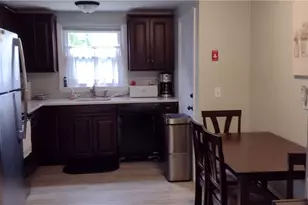 4 Almy Ct, Newport, RI 02840 - Photo 8