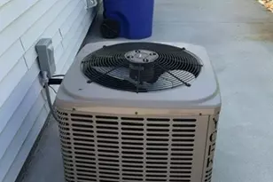 315 Smithfield Ave, Pawtucket, RI 02860 - Photo 10