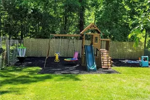 7 Earhart St, Johnston, RI 02919 - Photo 20