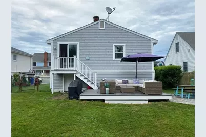 85 Eustis Street, Newport, RI 02840 - Photo 2