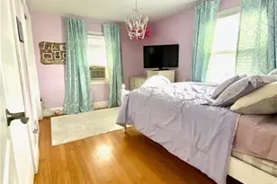 85 Eustis St, Newport, RI 02840 - Photo 8