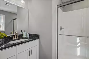 165 Graystone St, Warwick, RI 02886 - Photo 30