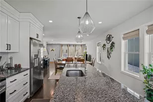 165 Graystone St, Warwick, RI 02886 - Photo 6