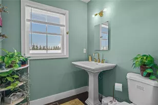 165 Graystone St, Warwick, RI 02886 - Photo 24