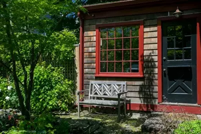 300 Broadway Avenue, Newport, RI 02840 - Photo 38